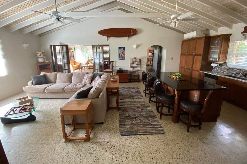 Photo of Livingroom in East End