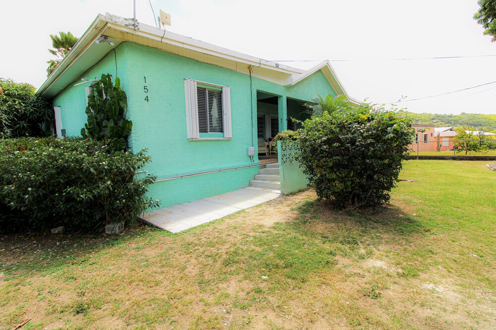 Photo of Outdoor in Estate Catherines Rest