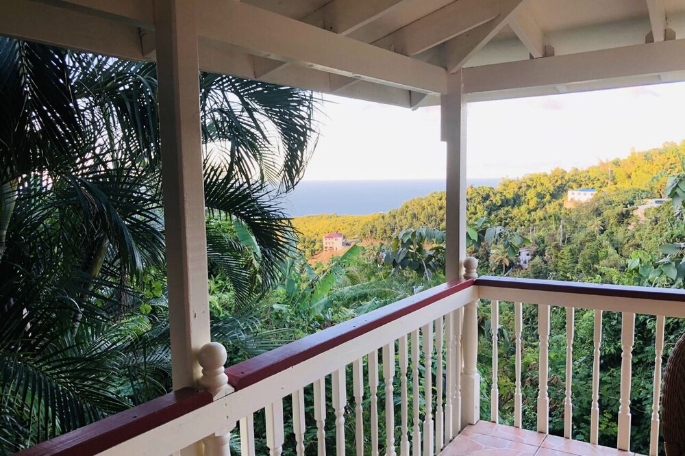 Photo of Patio Balcony in Estate Pearl