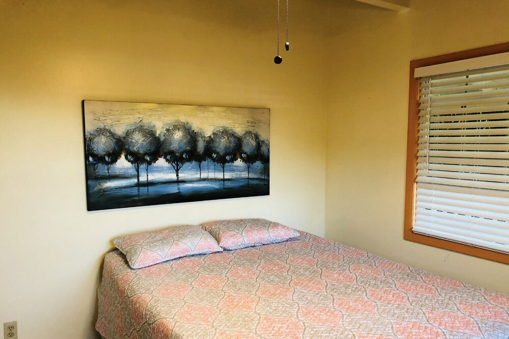 Photo of Bedroom in Estate Pearl