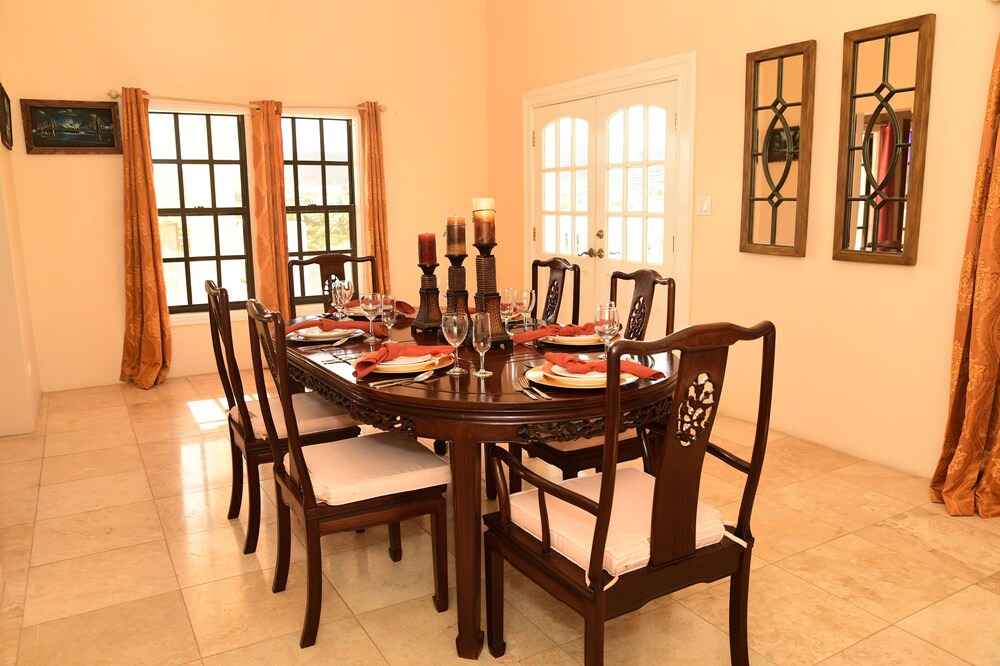 Photo of Kitchen in Estate Hermon Hill