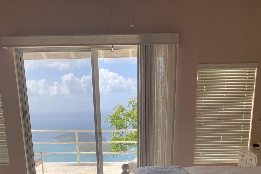Photo of Bedroom in Estate Kings Quarter