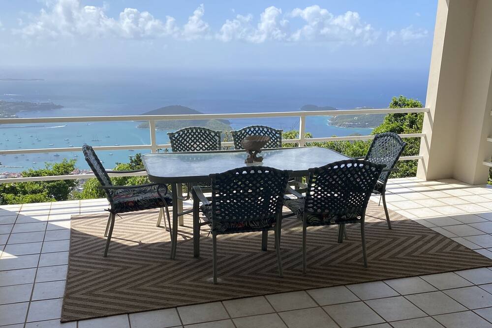 Photo of Patio Balcony in Estate Kings Quarter