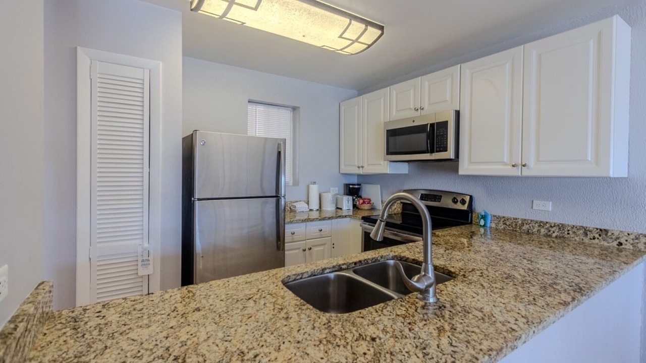 Photo of Kitchen in Estate Kings Quarter