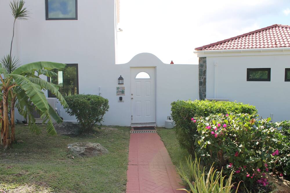 Photo of Outdoor in Estate Bethany
