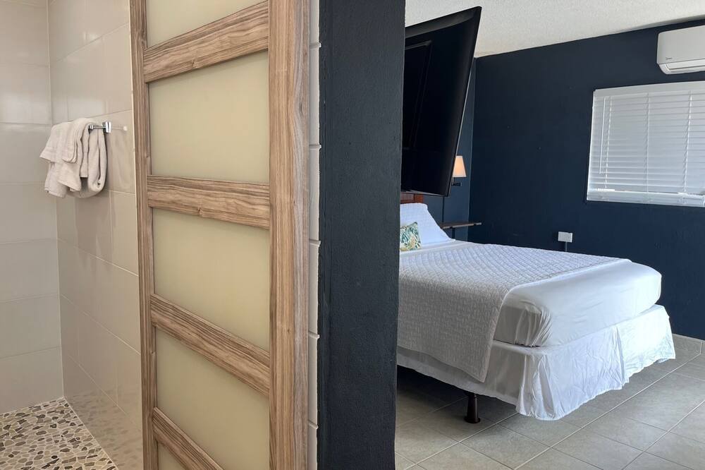 Photo of Bedroom in Estate Contant