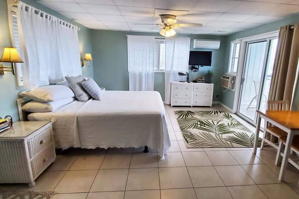 Photo of Bedroom in Estate Contant