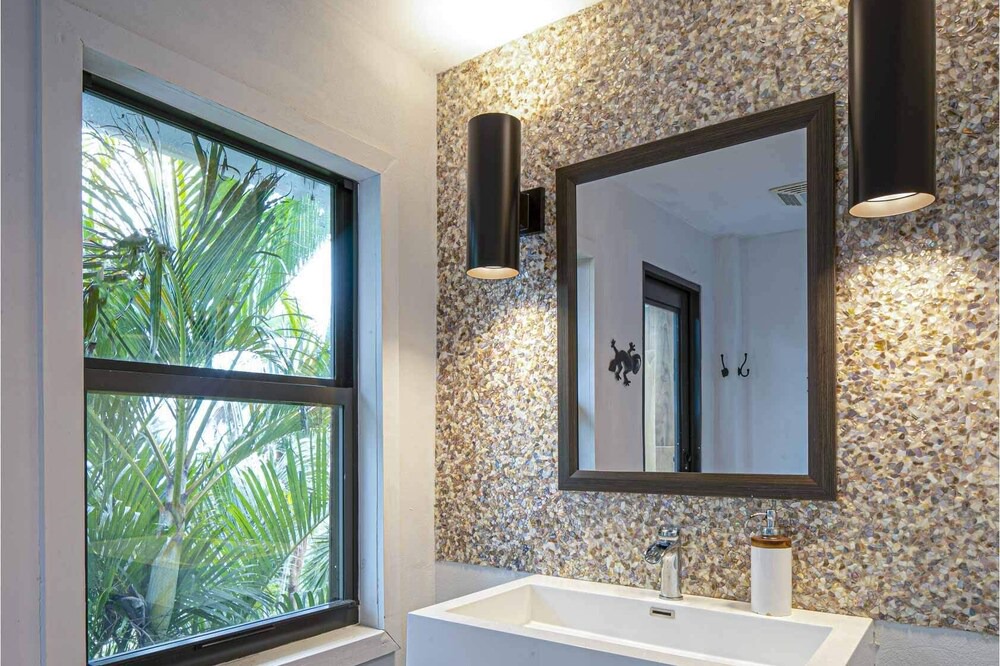 Photo of Bathroom in Upper Carolina