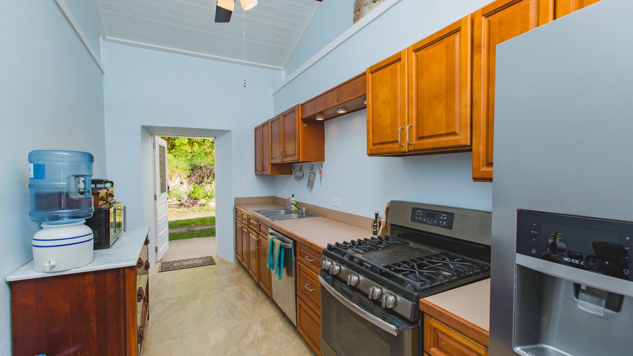 Photo of Patio Balcony in Estate Sprat Hall