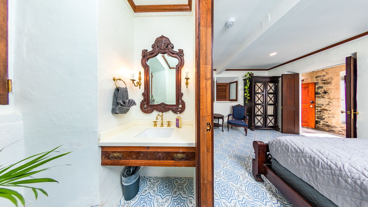 Photo of Bedroom in Estate Sprat Hall