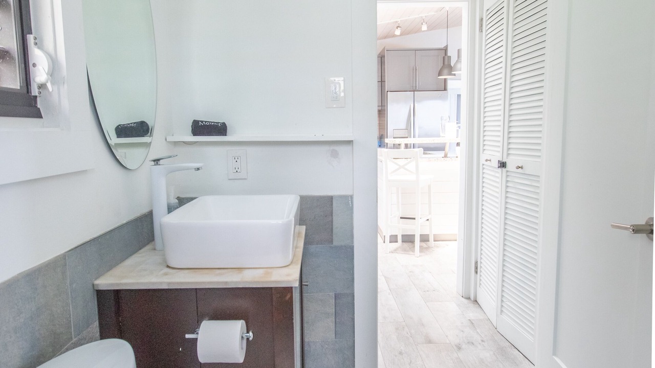 Photo of Bathroom in Red Hook