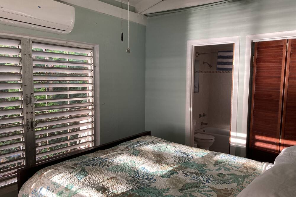 Photo of Bedroom in Estate William