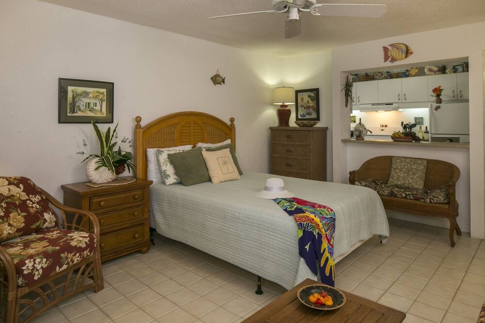 Photo of Bedroom in Estate Golden Rock
