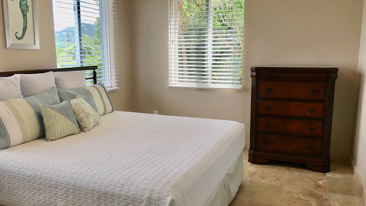 Photo of Bedroom in Estate Caret Bay