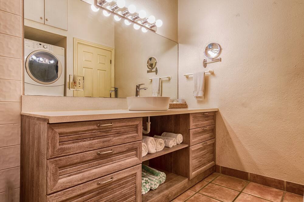 Photo of Bathroom in Estate Enighed