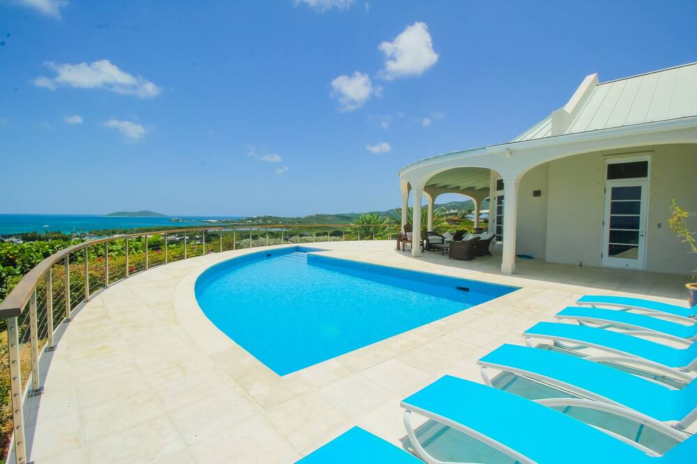 Photo of Outdoor in Estate Shoys