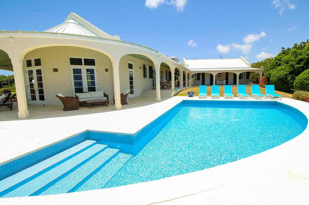 Photo of Outdoor in Estate Shoys