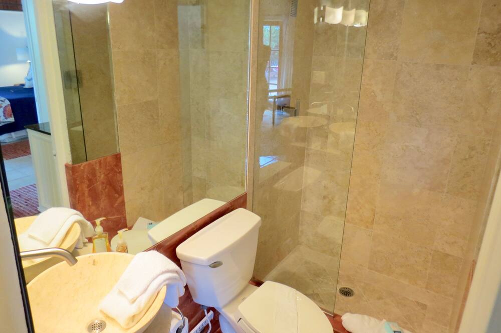 Photo of Bathroom in Cotton Valley Shores