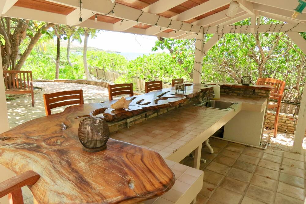 Photo of Kitchen in Cotton Valley Shores