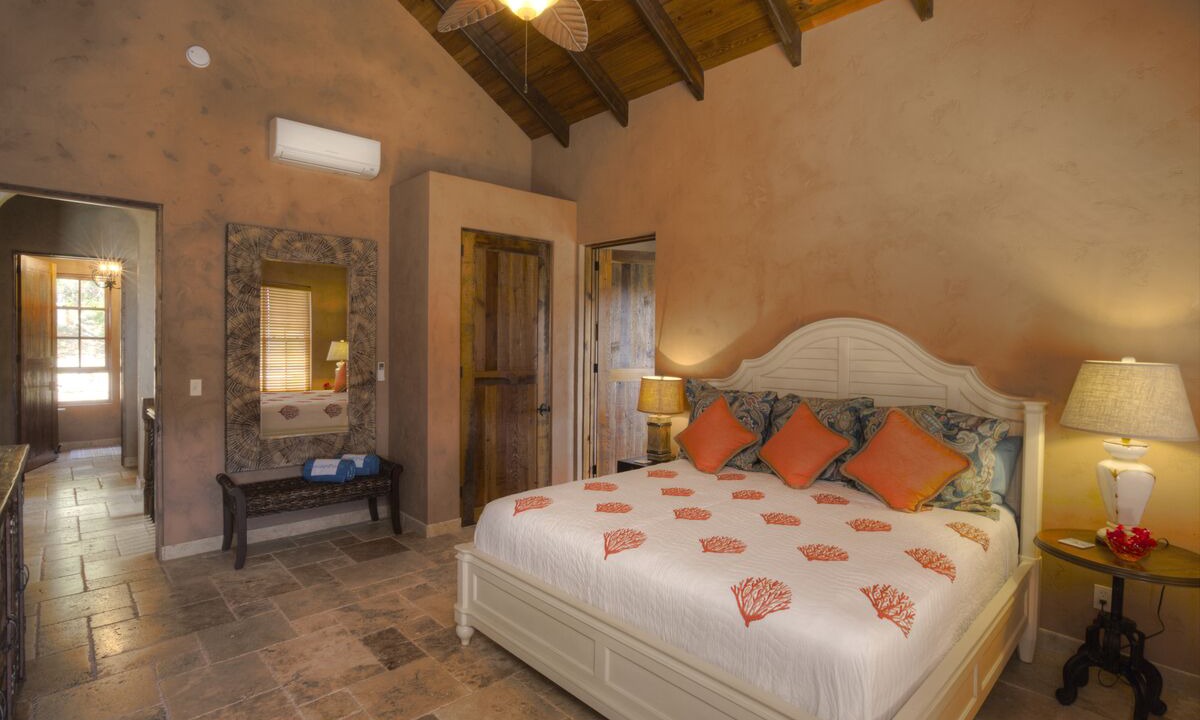 Photo of Bedroom in Point Rendezvous