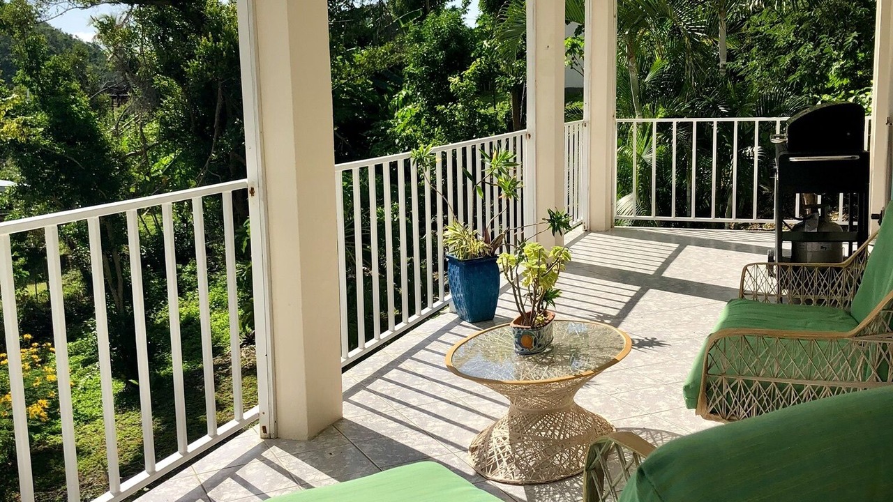 Photo of Patio Balcony in Fish Bay