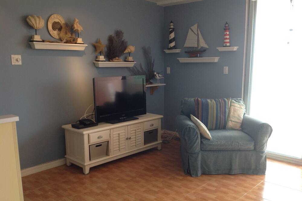 Photo of Livingroom in Cotton Valley