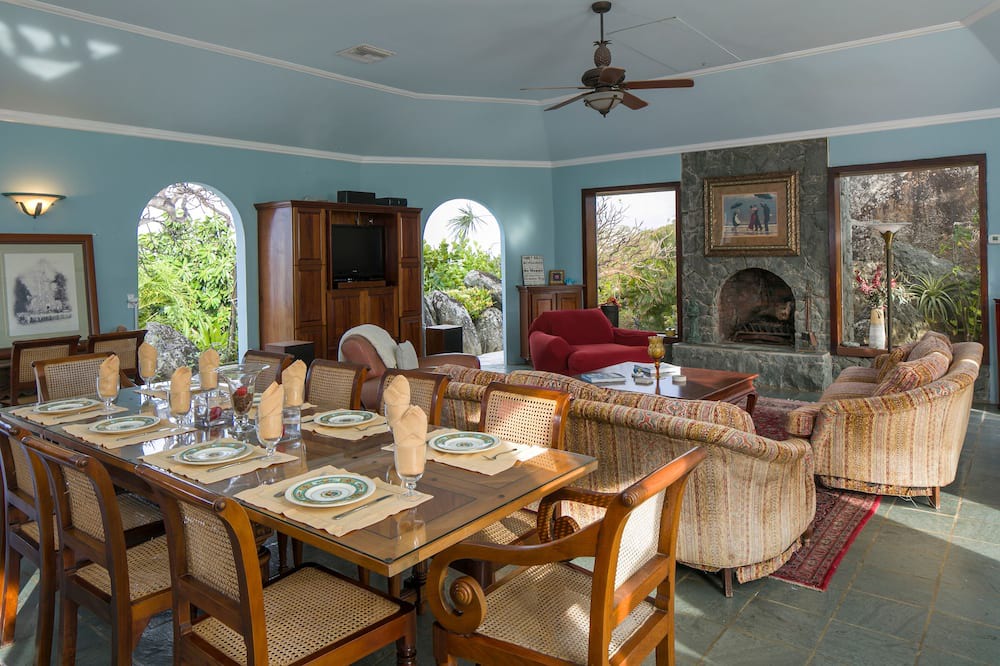 Photo of Bedroom in Estate Peterborg