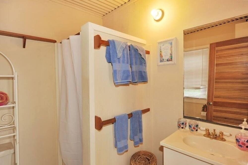 Photo of Bathroom in Estate Enighed