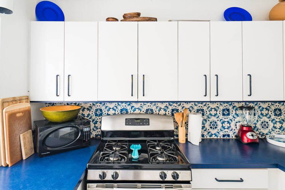 Photo of Kitchen in Estate Betsys Jewel