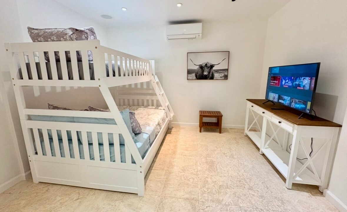 Photo of Bedroom in Estate Southgate