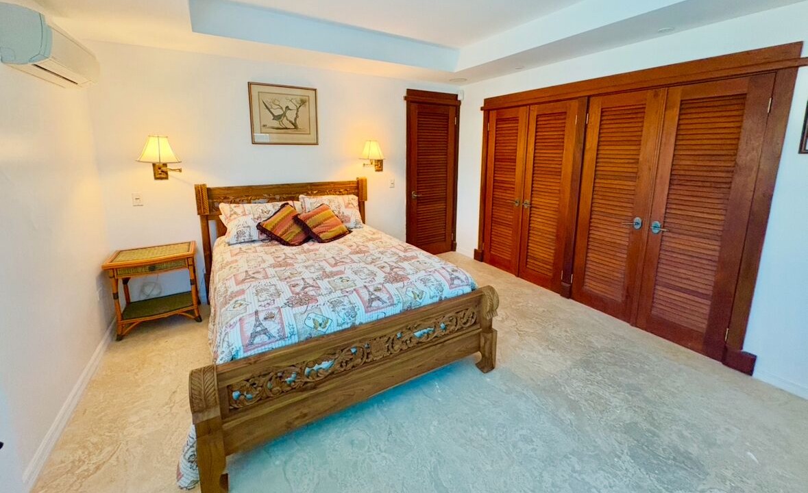 Photo of Bedroom in Estate Southgate