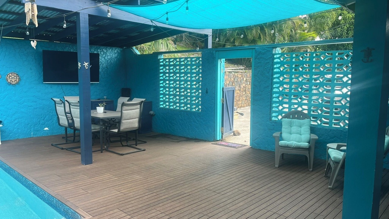 Photo of Outdoor in Estate Caret Bay