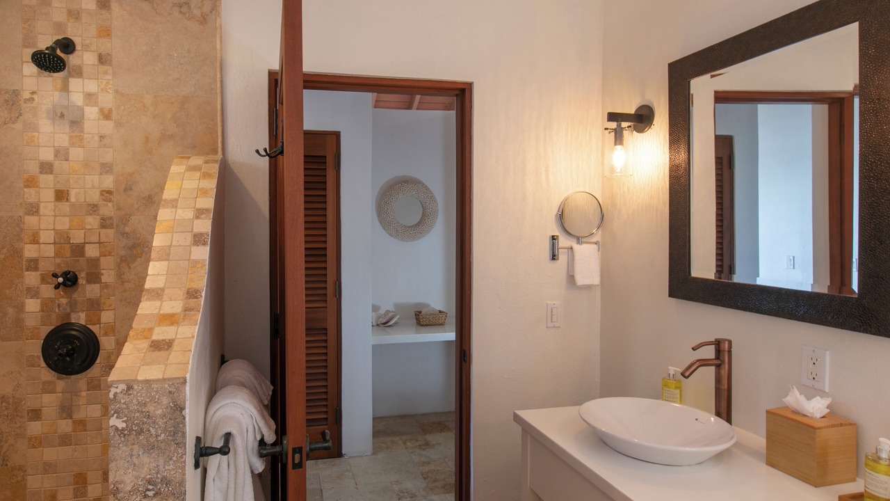 Photo of Bathroom in Estate Lovango Cay