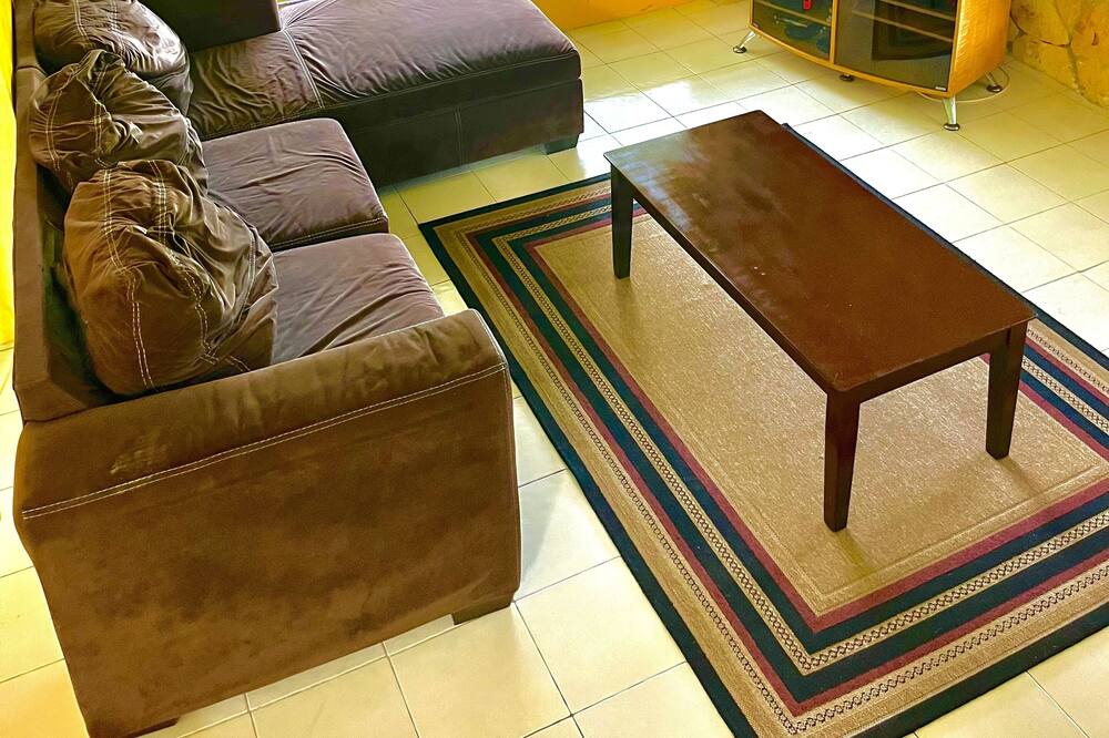 Photo of Livingroom in Estate Marys Fancy