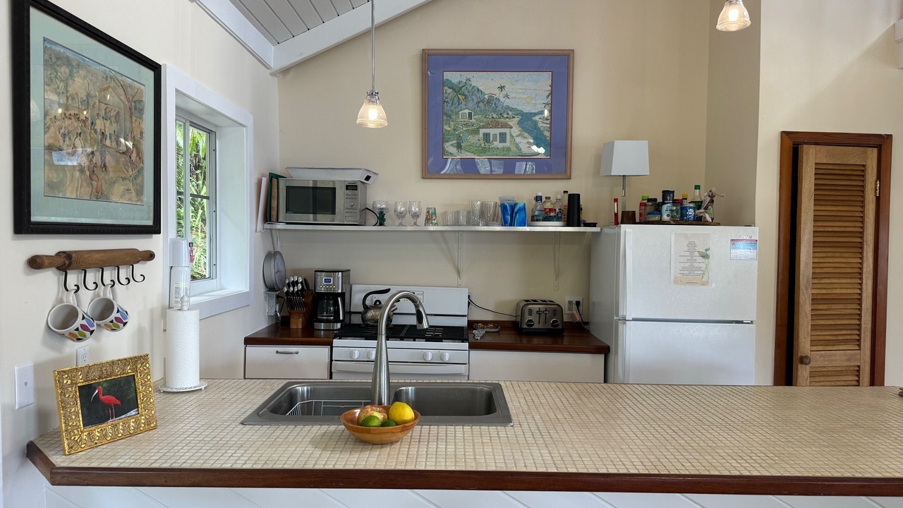 Photo of Kitchen in Point Rendezvous