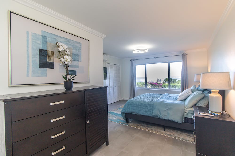 Photo of Bedroom in Estate Little Princess South