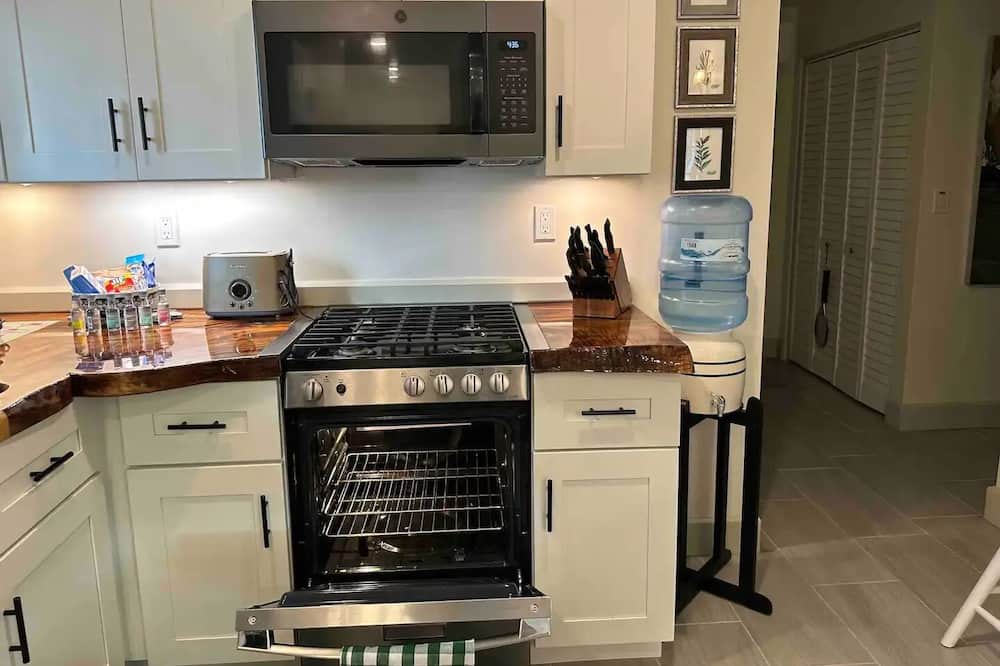 Photo of Kitchen in Cane Bay