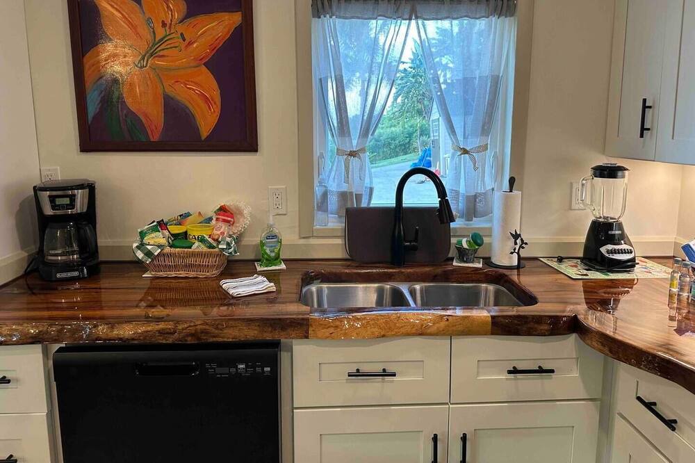 Photo of Kitchen in Cane Bay