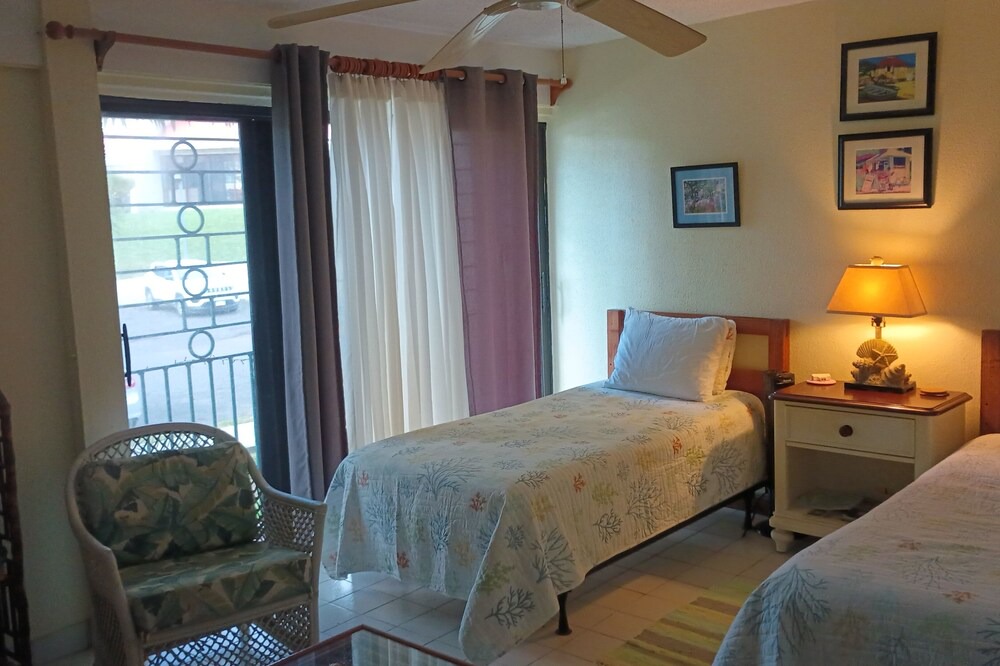 Photo of Bedroom in Orange Grove