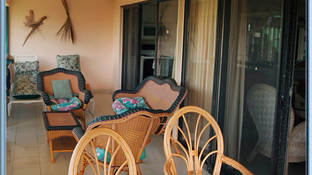 Photo of Patio Balcony in Estate Golden Rock