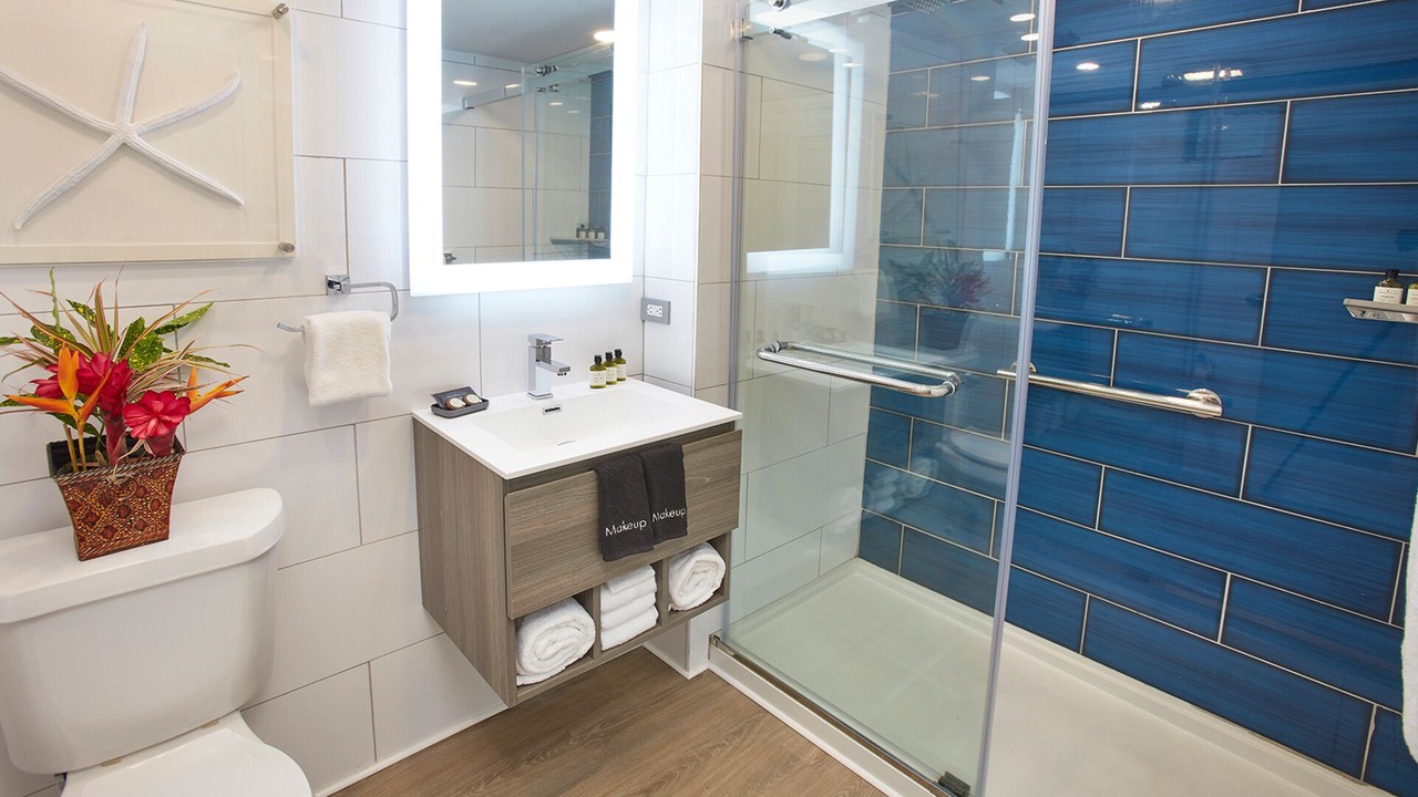 Photo of Bathroom in Estate Turner Hole