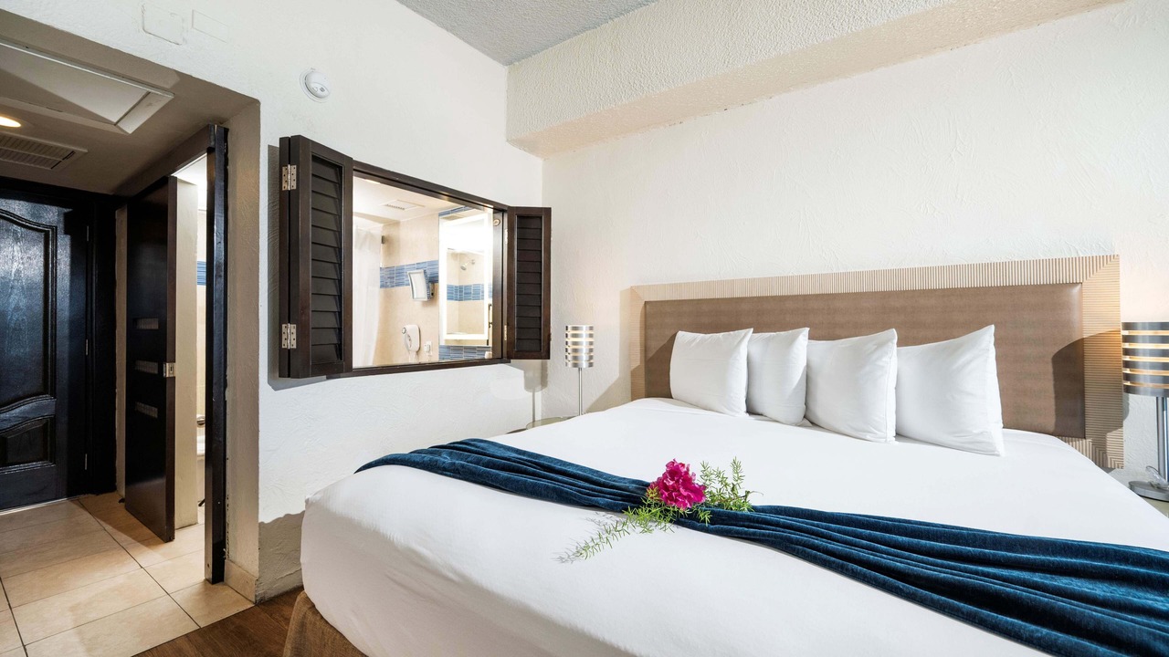 Photo of Bedroom in Estate Demarara