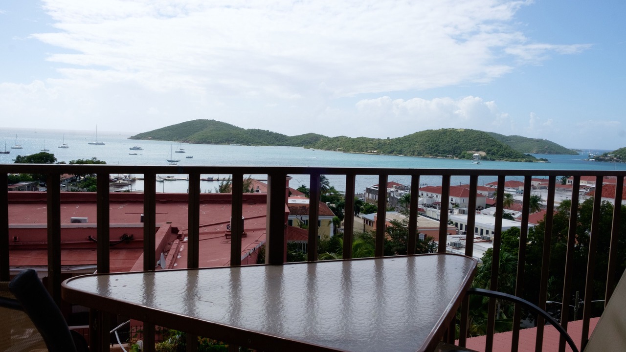 Photo of Patio Balcony in Estate Kings Quarter