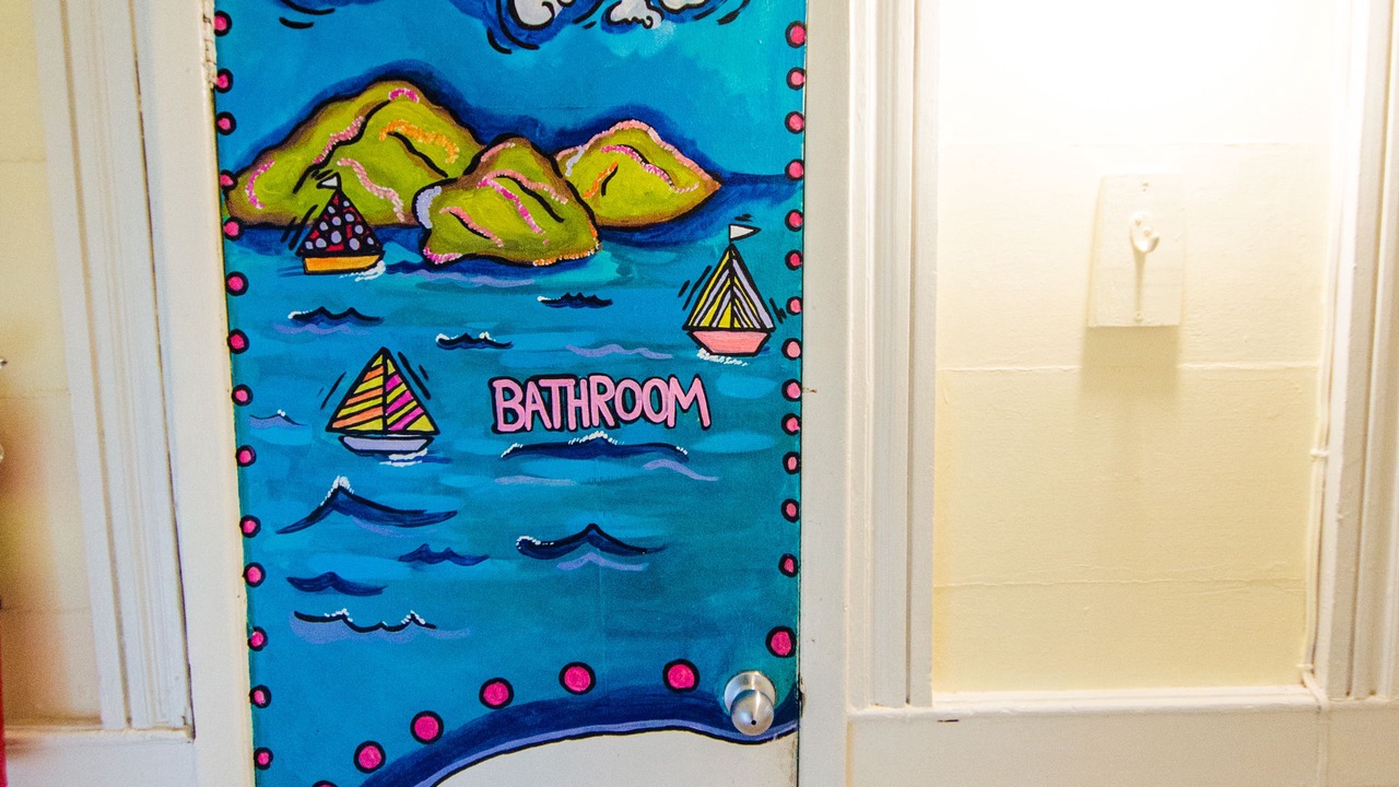 Photo of Bathroom in Estate Kings Quarter
