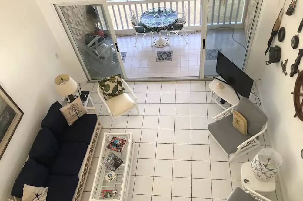 Photo of Livingroom in Cane Bay