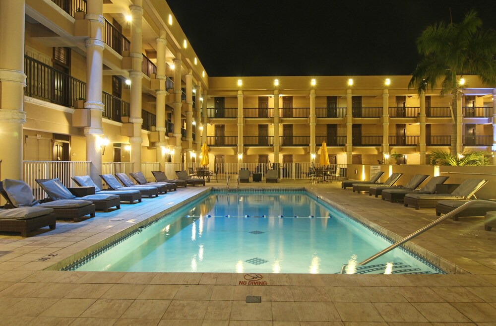 Photo of Outdoor in Estate Demarara