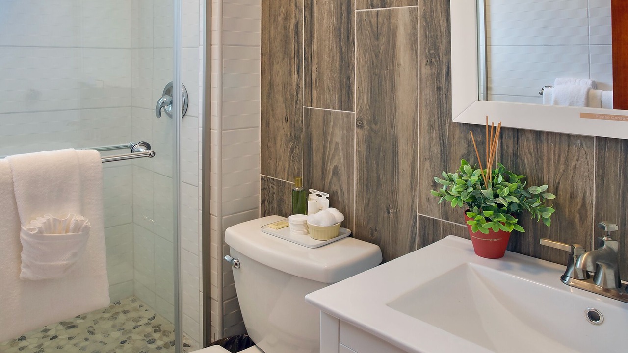 Photo of Bathroom in Anna's Retreat