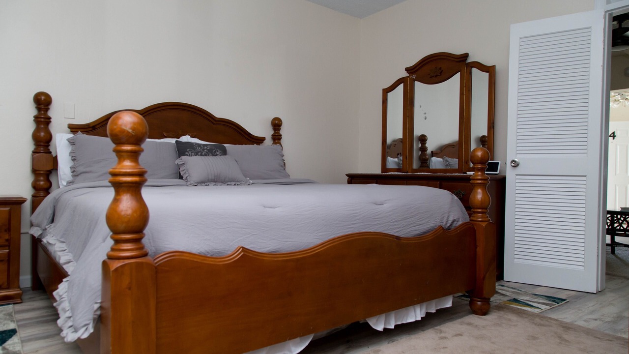 Photo of Bedroom in Estate Kings Quarter