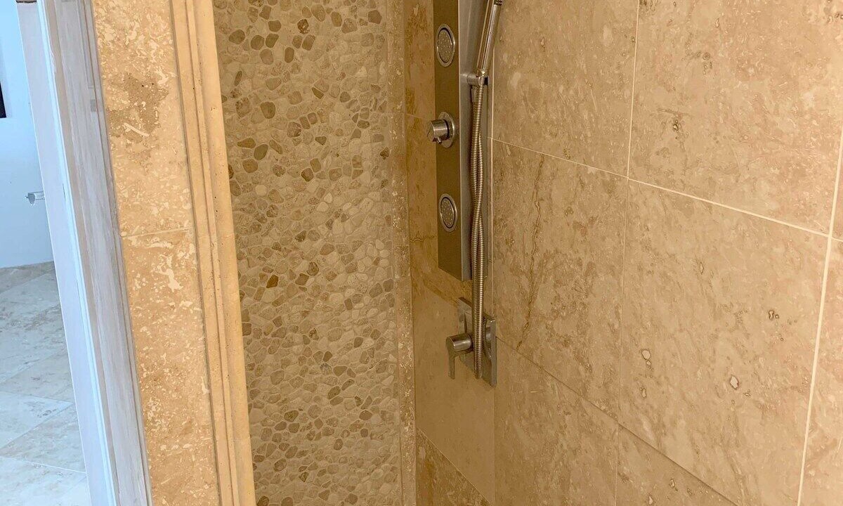 Photo of Bathroom in Estate Morning Star South