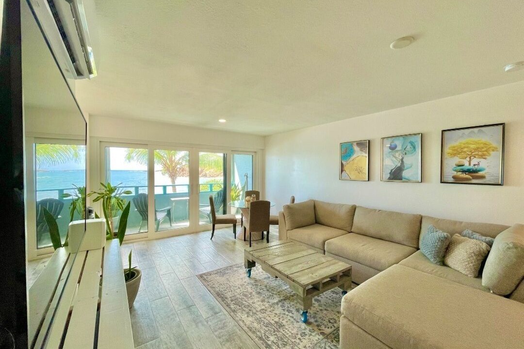Photo of Livingroom in Bolongo Bay